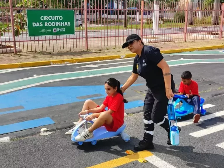 Maio Amarelo Franco da Rocha leva conscientização ao parque