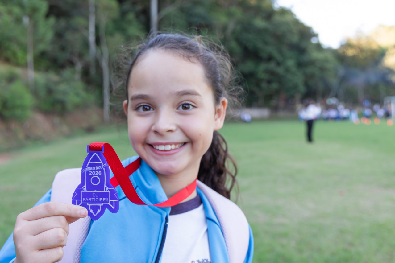 Alunos de Jundiaí criam foguetes em projeto científico