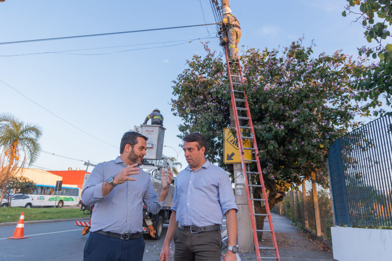 Mais iluminação e segurança para quem circula pela José Benassi