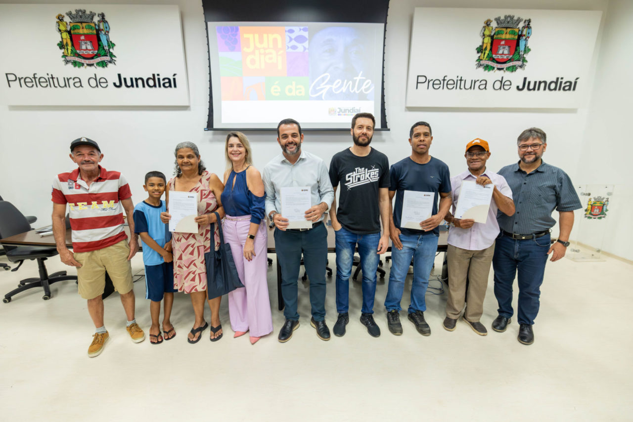 Regularização fundiária em Jundiaí beneficia 27 famílias