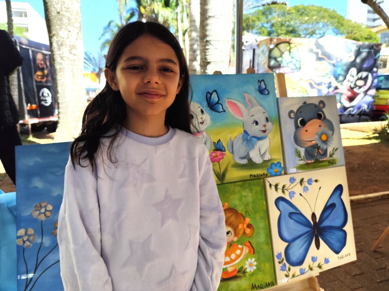 Feira de Artes e Antiguidades acontece domingo na Praça da Matriz
