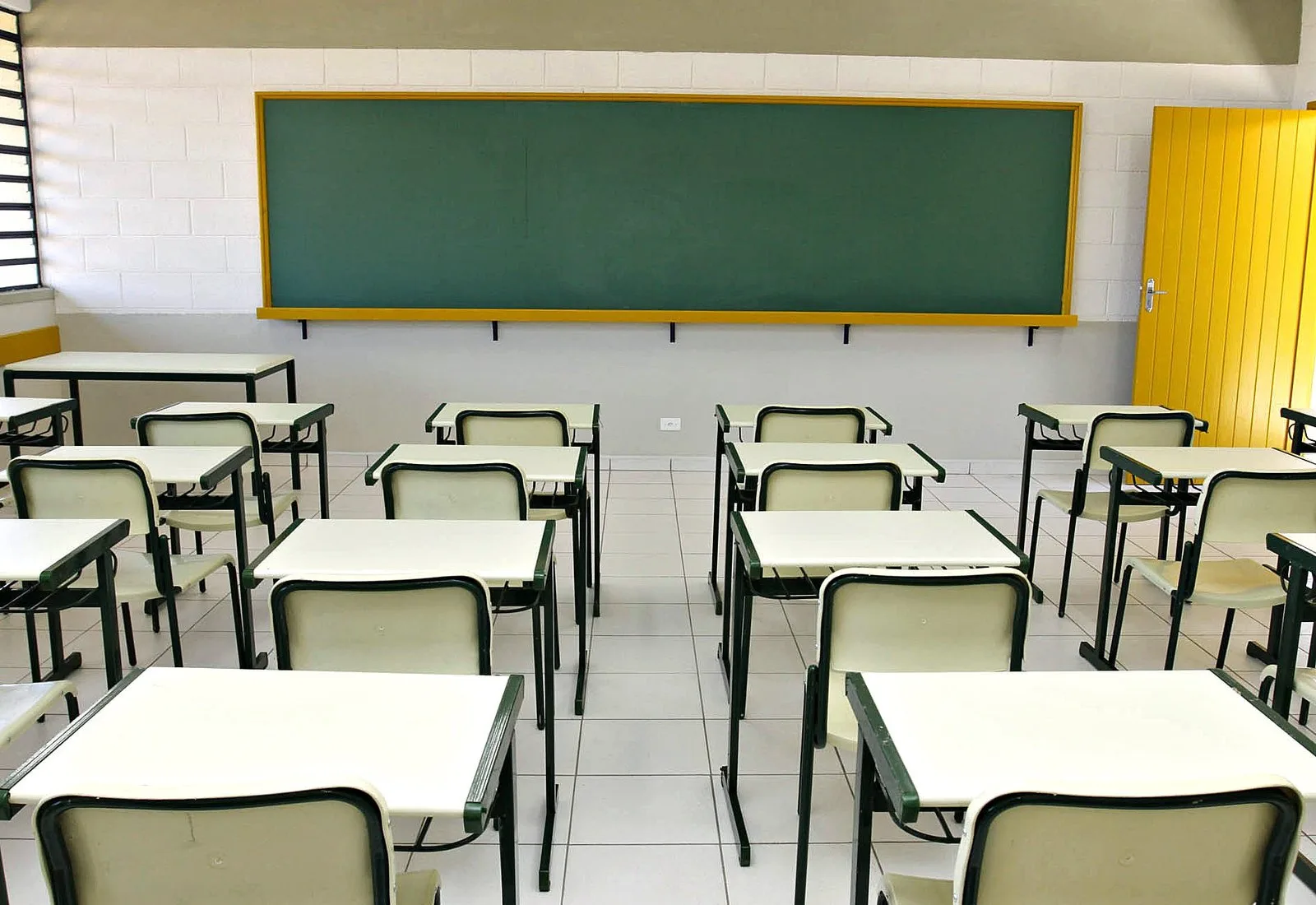 Alunos passam mal após tomarem remédio de colega em Jundiaí