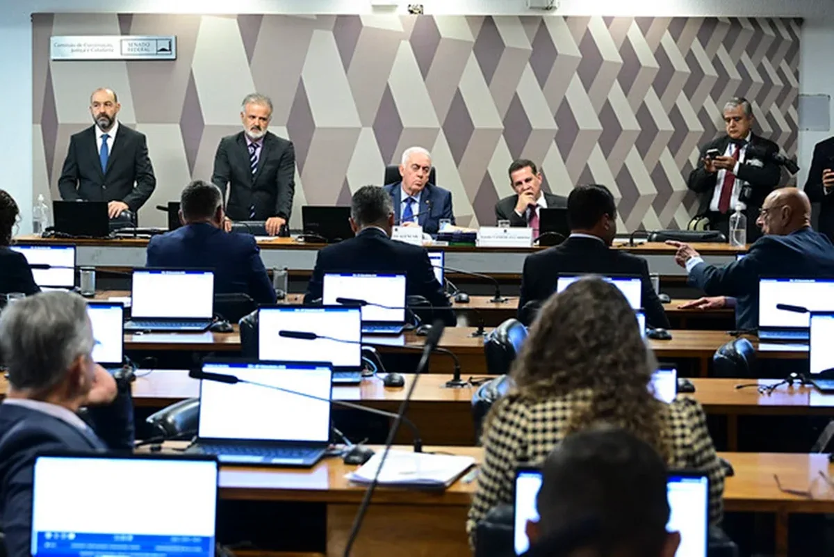 Fim da jornada 6x1 avança no Senado e pode mudar a rotina em Jundiaí