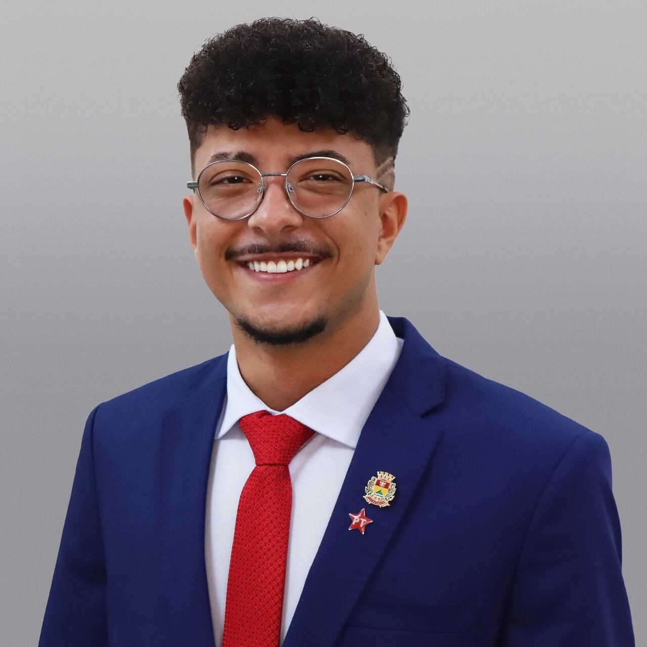 Itatiba: Assessora de vereador do PT tem presença registrada enquanto viajava ao exterior