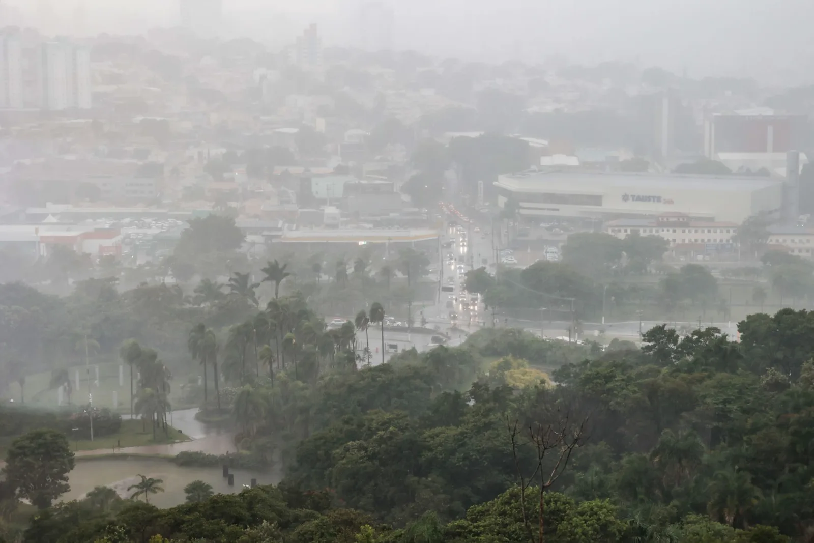 Jundiaí enfrenta chuvas recordes em Fevereiro