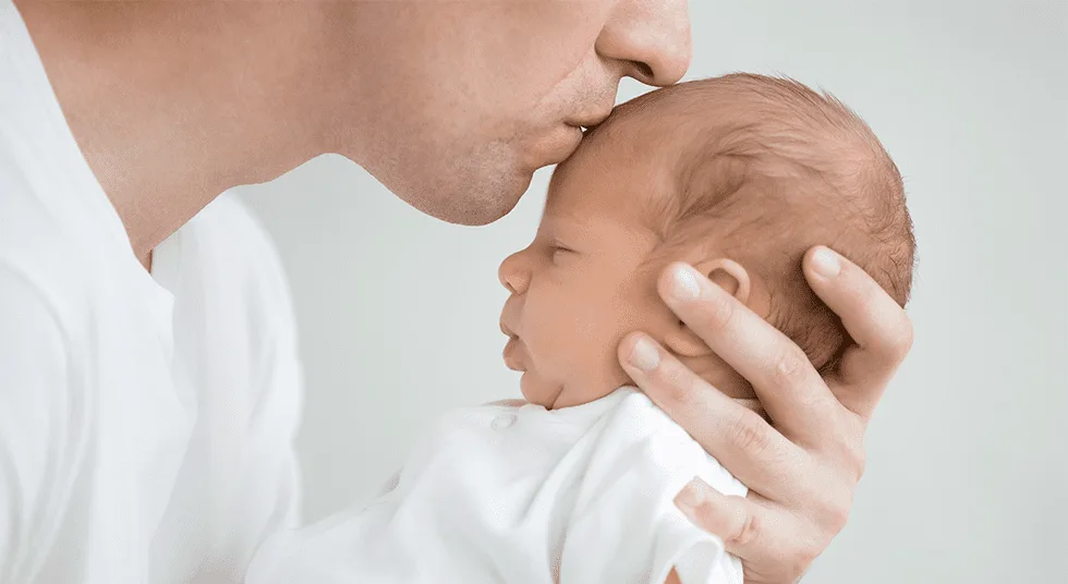 Jundiaí amplia licença-paternidade para 30 dias e fortalece apoio às famílias
